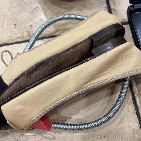 Chanel Ballerina Size 37 - Picture 6 of 10
